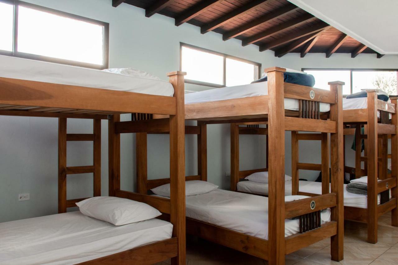 Happy Buddha Hostel & Lodge Guatape Ngoại thất bức ảnh